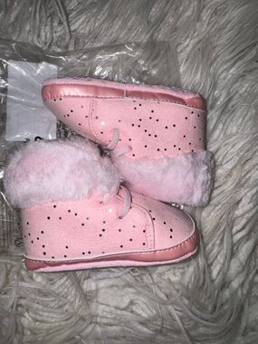 Cozy Pink Faux-Fur Baby Walker Boots